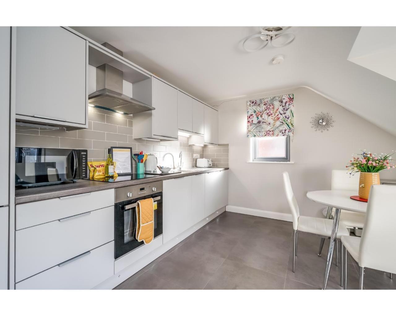 Central Belfast Apartments Utility Street エクステリア 写真